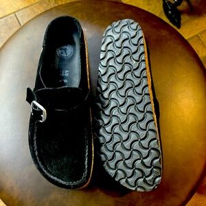 Birkenstock Suede Buckley Buckle Slide on Moccasin Clog 40: L9/M7 Black $140